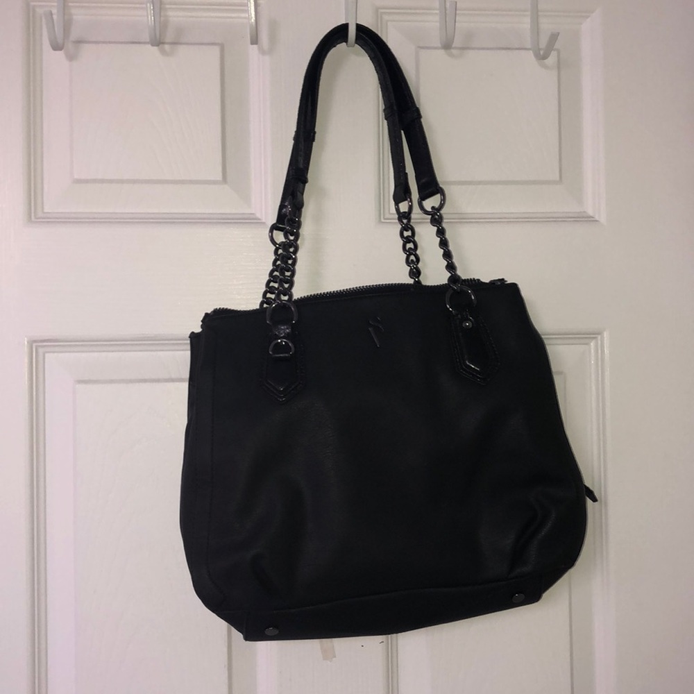 Black bag with LOTS of storage